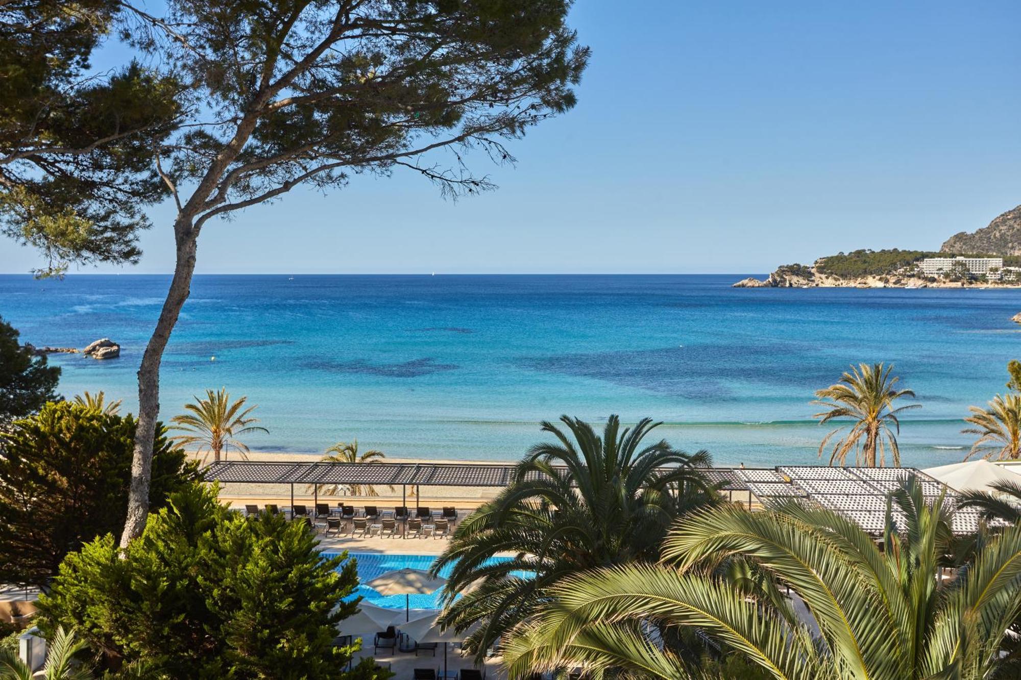 Secrets Mallorca Villamil Resort & Spa - Adults Only Peguera Ngoại thất bức ảnh View of the beach