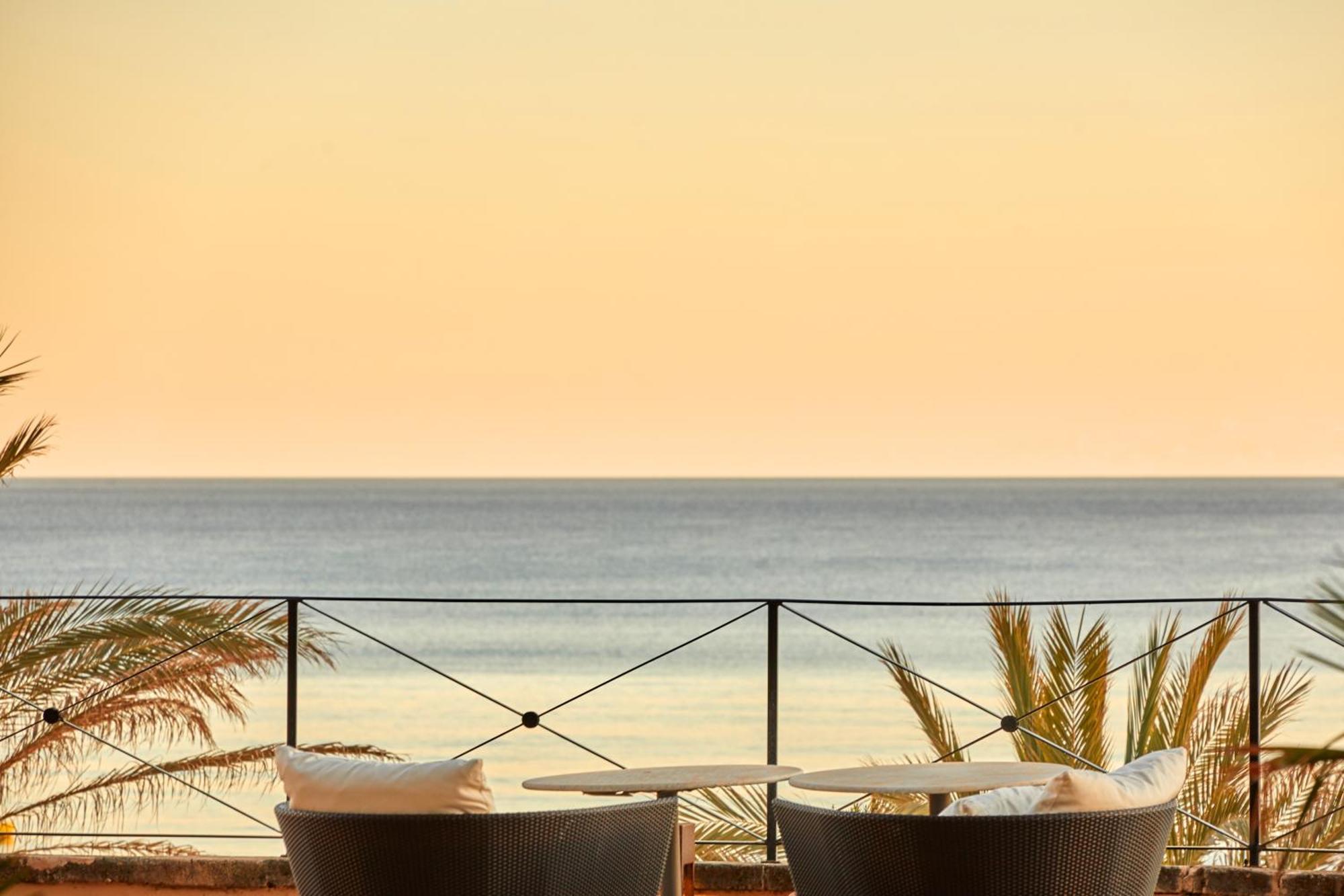 Secrets Mallorca Villamil Resort & Spa - Adults Only Peguera Ngoại thất bức ảnh View from the hotel